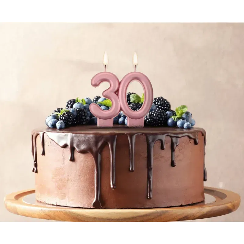 Świeczka liczba 30 urodziny, metalik różowo-złota, 8 cm Świeczka liczba 30 urodziny, metalik różowo-złota, 8 cm