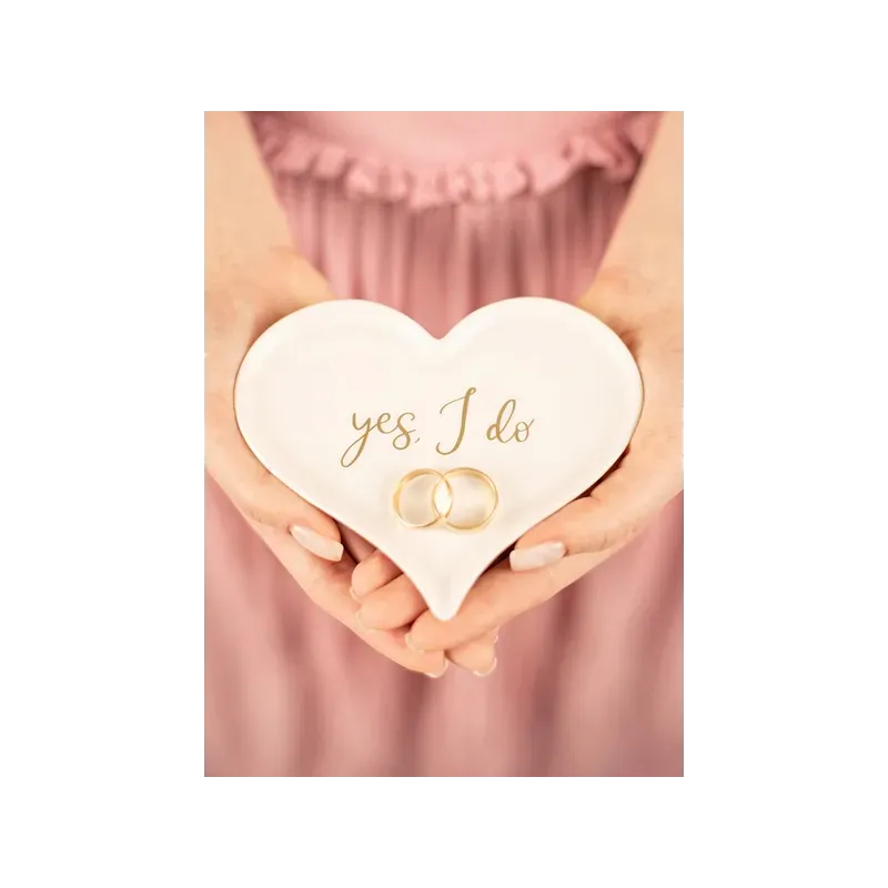 Talerzyk porcelanowy na obrączki Serce, 13.3x10.8 cm Talerzyk porcelanowy na obrączki Serce, 13.3x10.8 cm