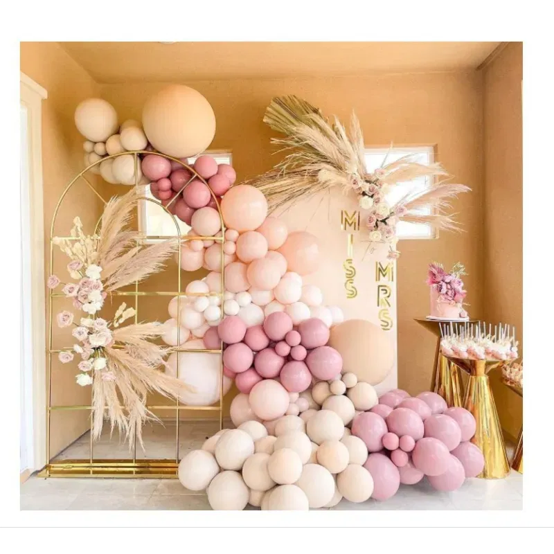 GIRLANDA BALONOWA różowo cielista 129 elementów