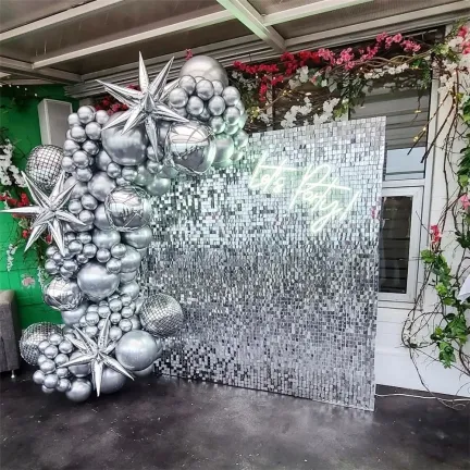 Panel dekoracyjny CEKINOWY srebrny 30 x 30 cm Panel dekoracyjny CEKINOWY srebrny 30 x 30 cm