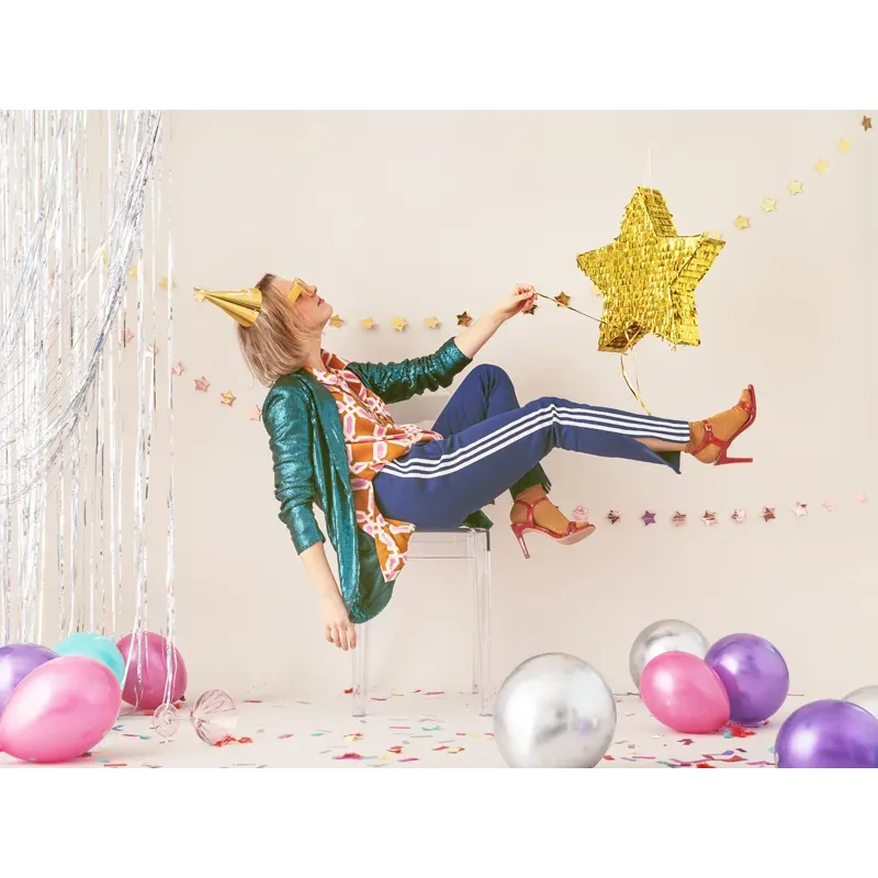 Piniata - Złota Gwiazda, 44.5x42.5x9cm Piniata - Złota Gwiazda, 44.5x42.5x9cm