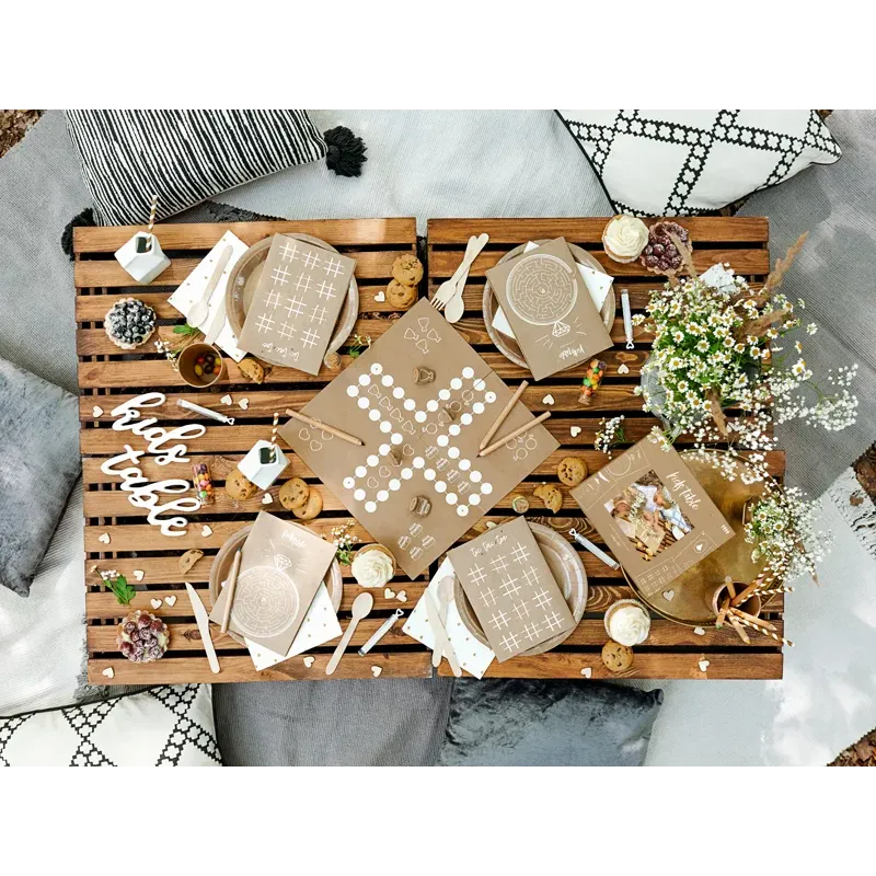 Drewniane konfetti Serca, 2x2cm 50 szt.