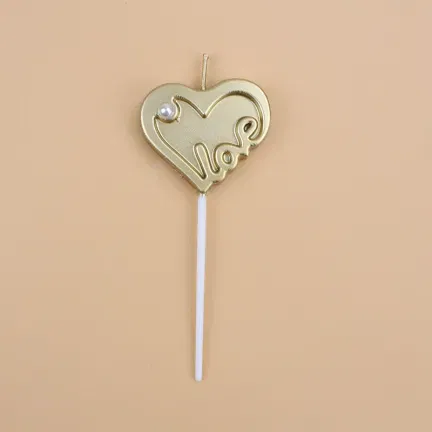 Złota świeczka tortowa LOVE z perłką Złota świeczka tortowa LOVE z perłką