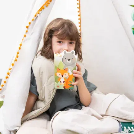 Pudełko na popcorn Leśni przyjaciele 8,5x15cm 6szt. Pudełko na popcorn Leśni przyjaciele 8,5x15cm 6szt.