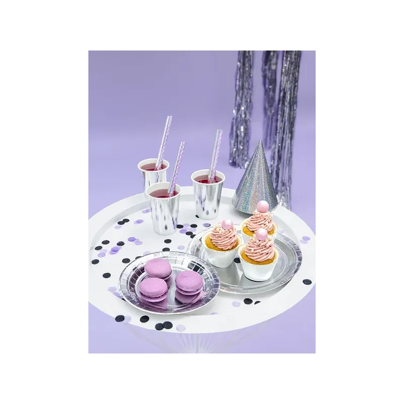 Talerzyki papierowe okrągłe, srebrny, 23cm 6 szt. Talerzyki papierowe okrągłe, srebrny, 23cm 6 szt.