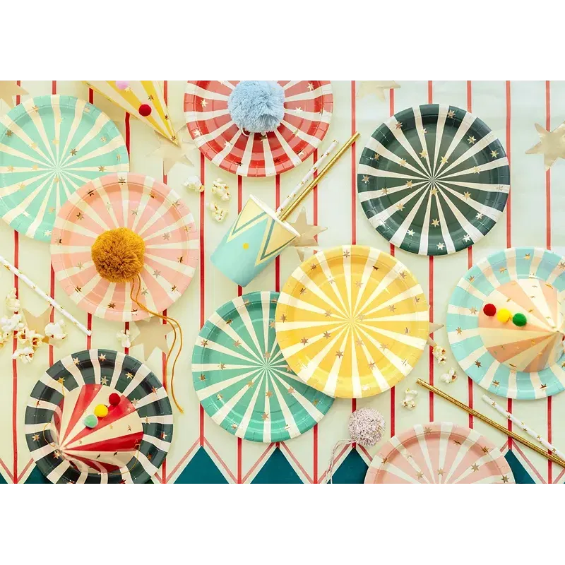 Talerzyki Paski Cyrk, 18x18 cm 6szt. Talerzyki Paski Cyrk, 18x18 cm 6szt.