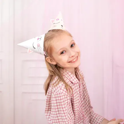 Czapeczki urodzinowe Kotki 6szt. zestaw