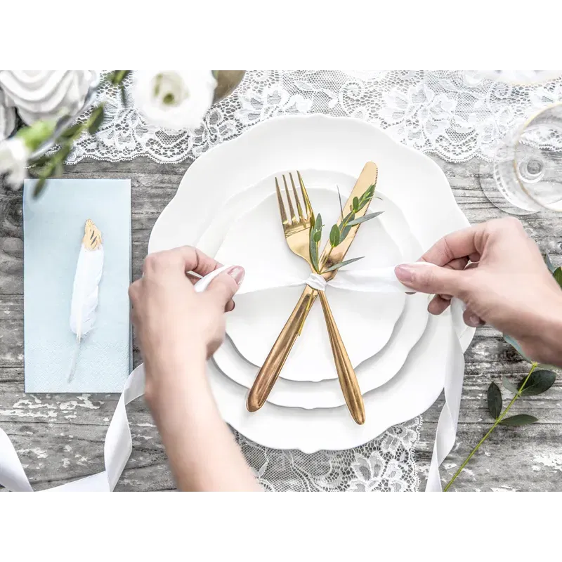 Tasiemka satynowa, biała 25mm / 25m Tasiemka satynowa, biała 25mm / 25m