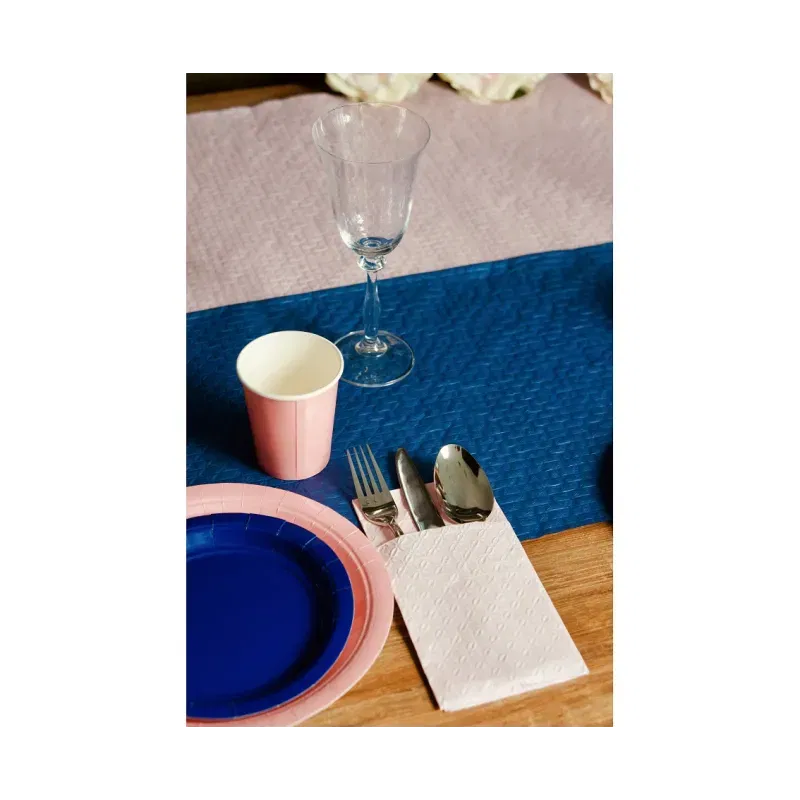 Kieszonki na sztućce białe Inspiration Modern 40cm x 40cm 16 szt.