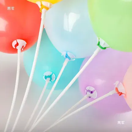 Patyczki do balonów z koszyczkami białe 40 cm 100 szt.