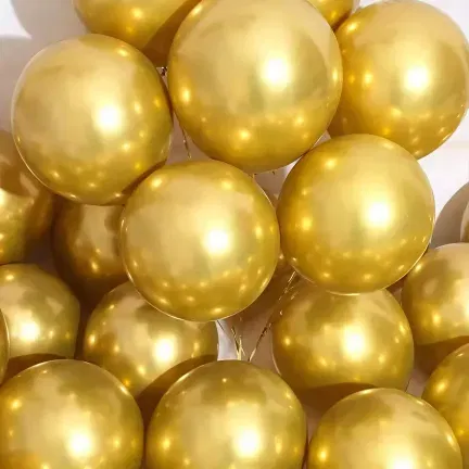 GIRLANDA BALONOWA biało-złota 122 elementy GIRLANDA BALONOWA biało-złota 122 elementy