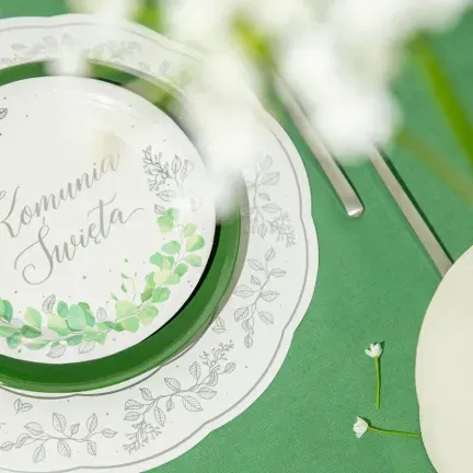 Talerzyki papierowe Komunia Święta Eukaliptus srebrne 7 cali 6 szt. Talerzyki papierowe Komunia Święta Eukaliptus srebrne 7 cali 6 szt.