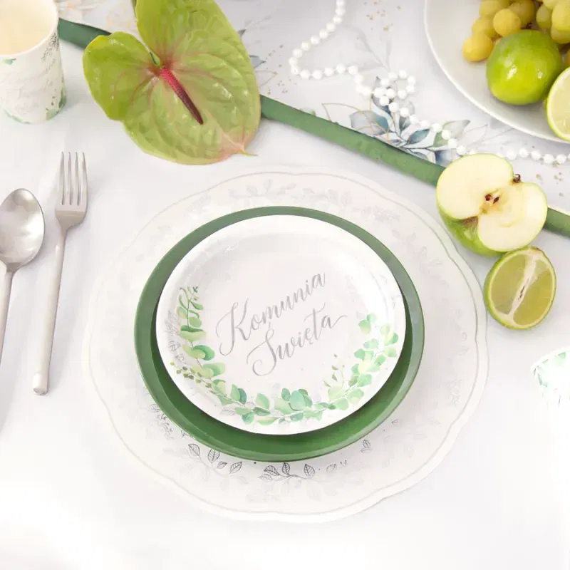 Talerzyki papierowe Komunia Święta Eukaliptus srebrne 7 cali 6 szt. Talerzyki papierowe Komunia Święta Eukaliptus srebrne 7 cali 6 szt.