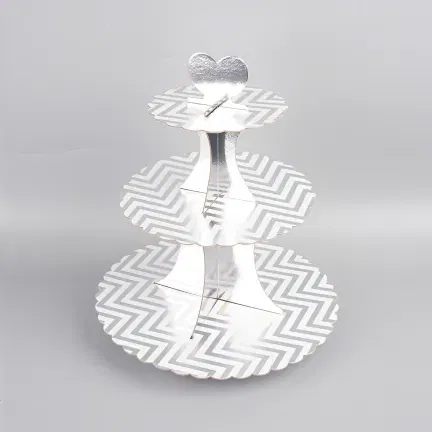 Patera papierowa na ciasto SREBRNA fala Patera papierowa na ciasto SREBRNA fala