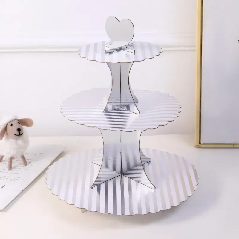 Patera papierowa na ciasto srebrna