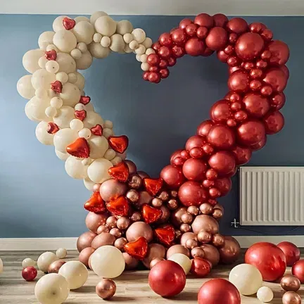 Stojak złoty metalowy SERCE na balony 2m Tło do zdjęć
