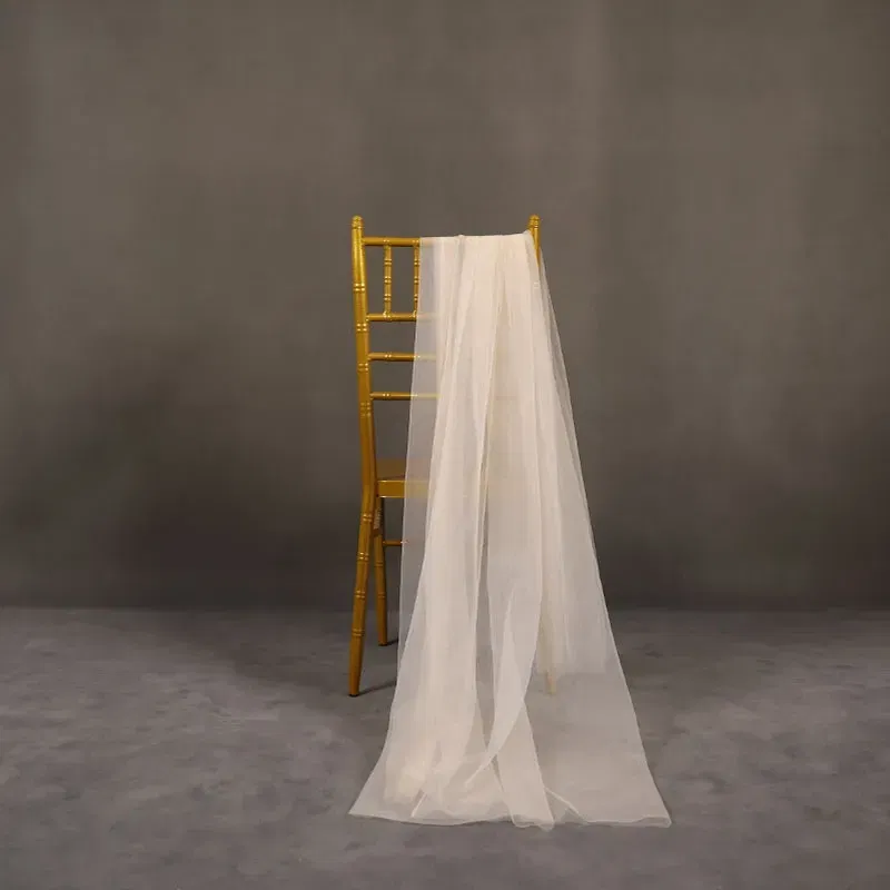 Zasłona DRAPERIA dekoracyjna szyfonowa SZAMPAŃSKA 75 x 600 cm Zasłona DRAPERIA dekoracyjna szyfonowa SZAMPAŃSKA 75 x 600 cm