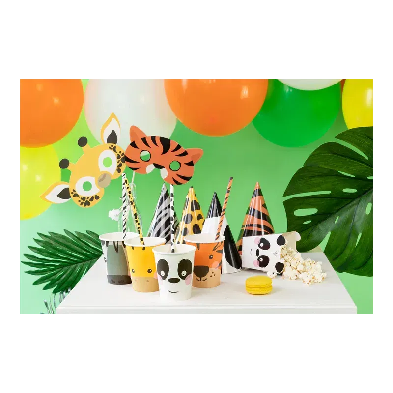 Czapeczki Zwierzątka 16x10cm 4szt. Czapeczki Zwierzątka 16x10cm 4szt.