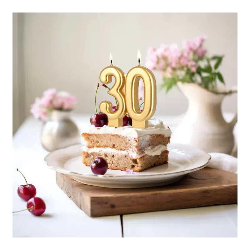 Świeczka złota cyfra 30
