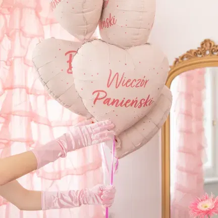 Balon foliowy Serce Wieczór Panieński 18 cali Balon foliowy Serce Wieczór Panieński 18 cali