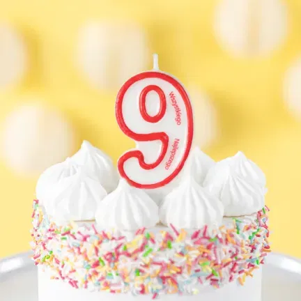 Świeczka cyfra z napisem Wszystkiego najlepszego 9