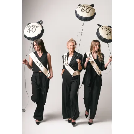 Balon foliowy pastylka Happy ''60'' 47.5x45 cm Balon foliowy pastylka Happy ''60'' 47.5x45 cm