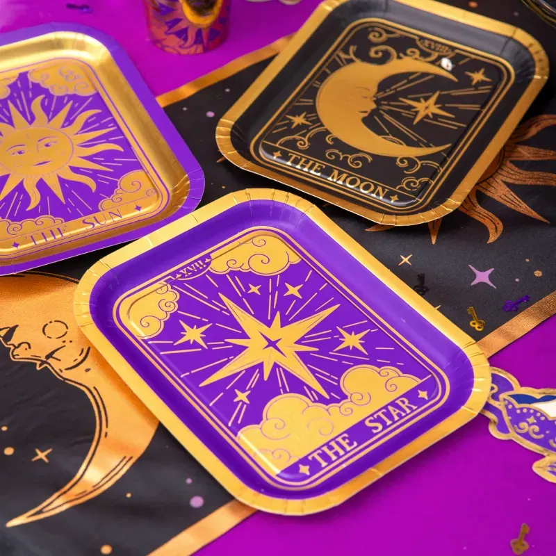 Talerzyki papierowe Andrzejki 6 szt.