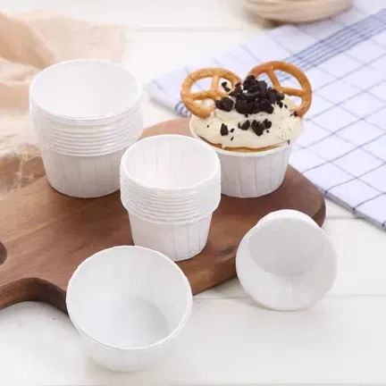 Papilotki do muffinek foremki do pieczenia babeczek papierowe białe 5x4cm 50 szt.