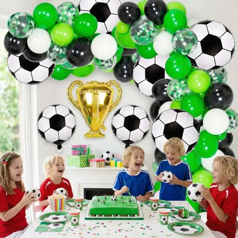 Girlanda balonowa PIŁKARSKA 101 elementów